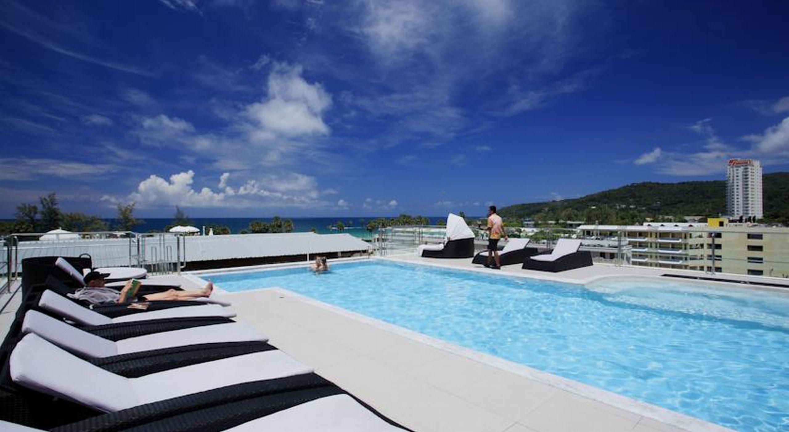 Grand Sunset Hotel Phuket Karon Extérieur photo