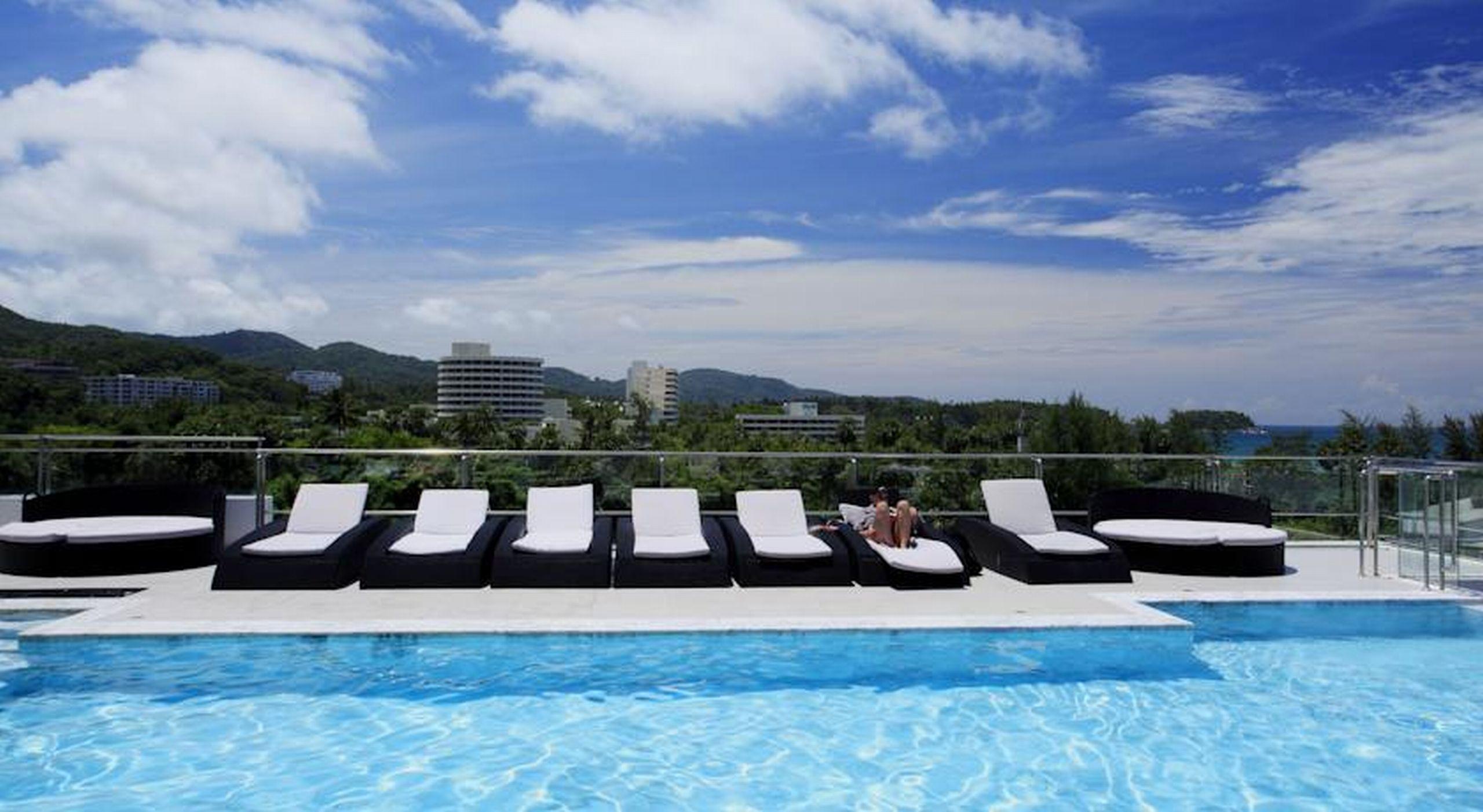 Grand Sunset Hotel Phuket Karon Extérieur photo