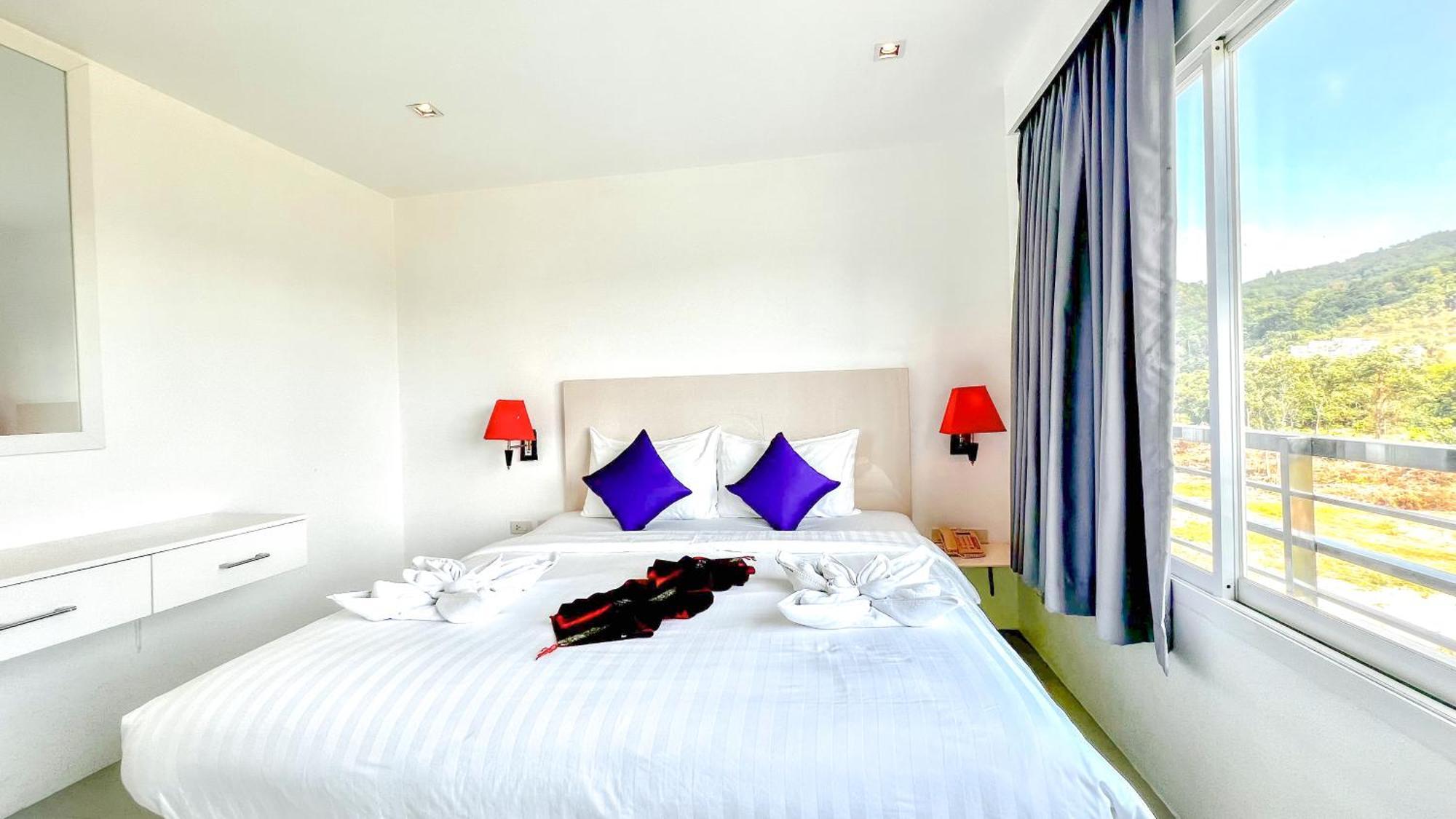 Grand Sunset Hotel Phuket Karon Extérieur photo