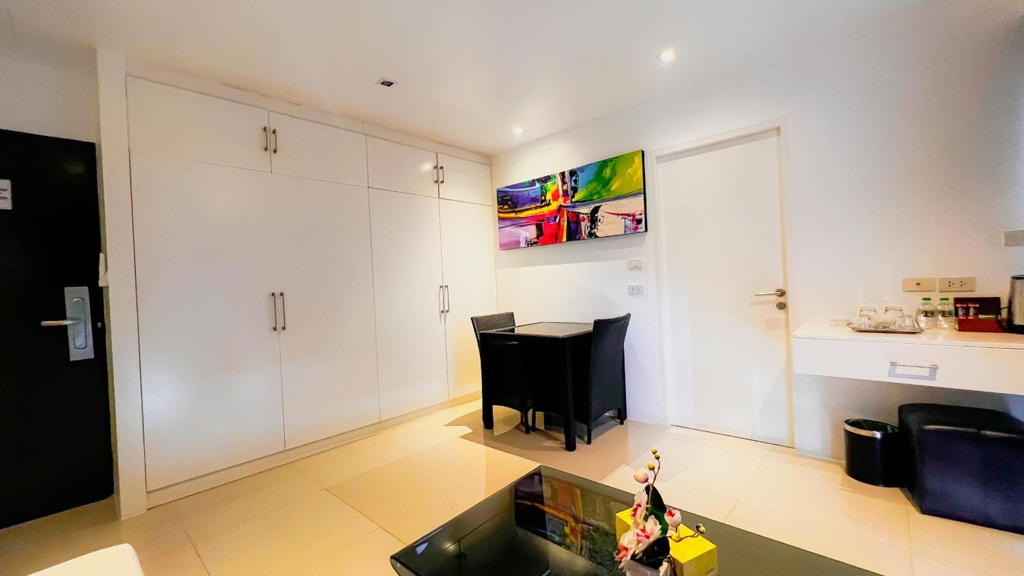 Grand Sunset Hotel Phuket Karon Extérieur photo
