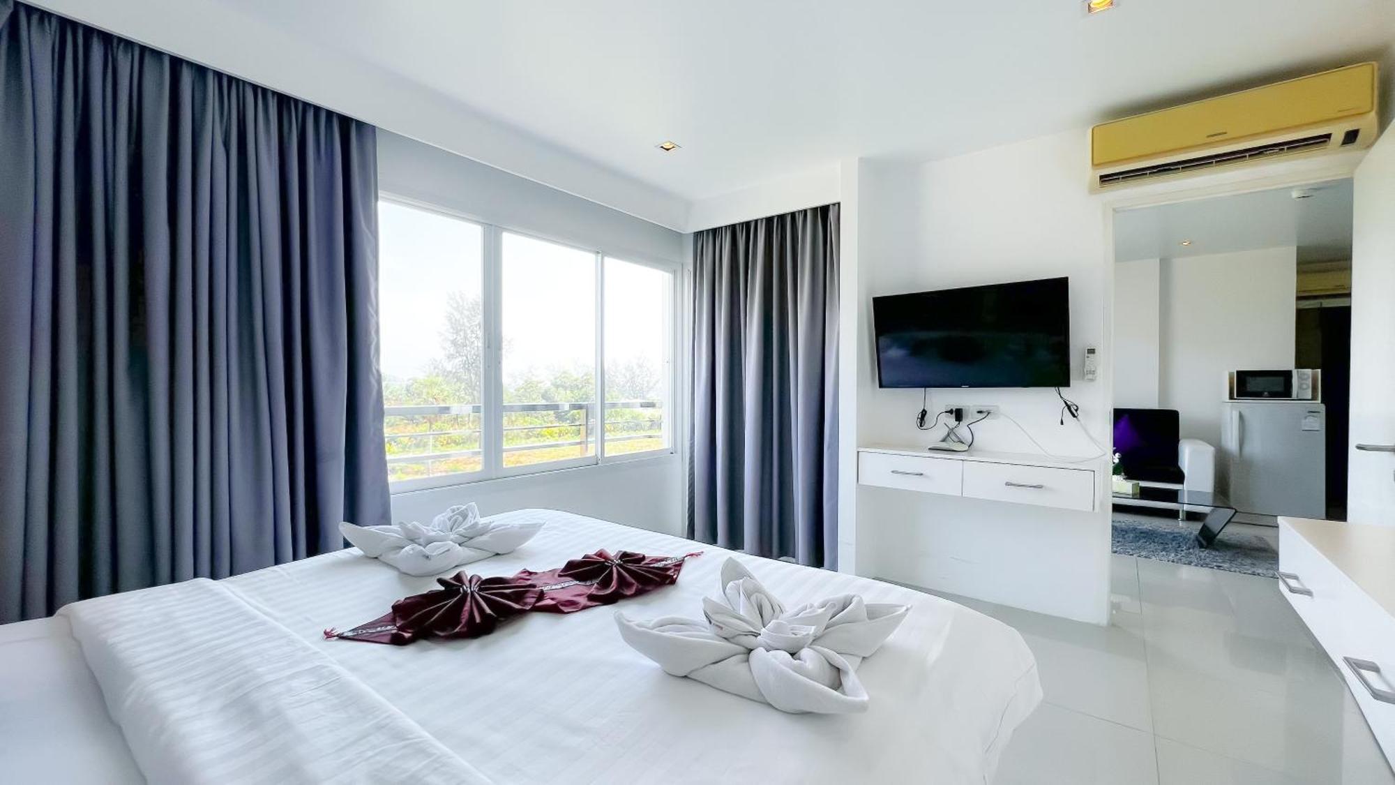 Grand Sunset Hotel Phuket Karon Extérieur photo