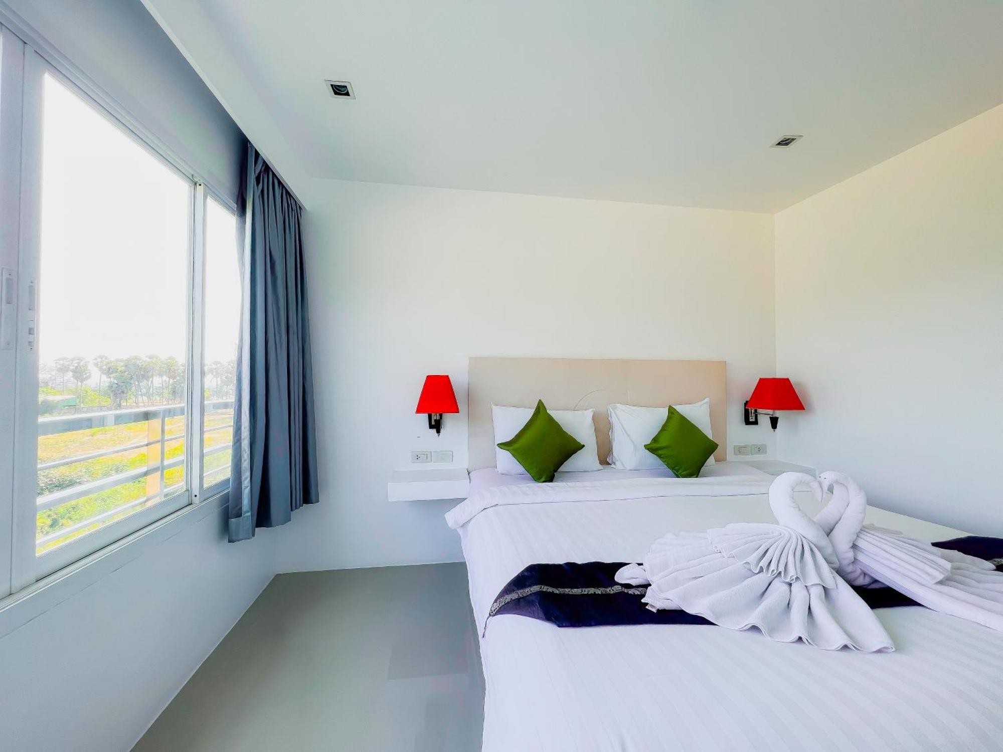 Grand Sunset Hotel Phuket Karon Extérieur photo
